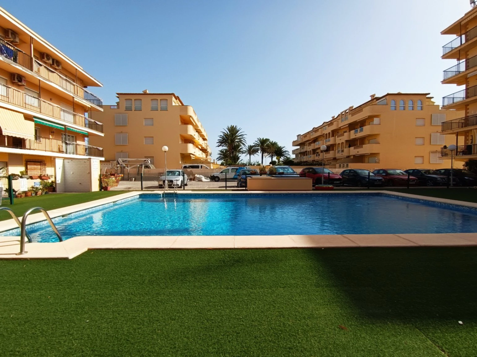 Apartment am Strand in der Gegend von Las Brisas.