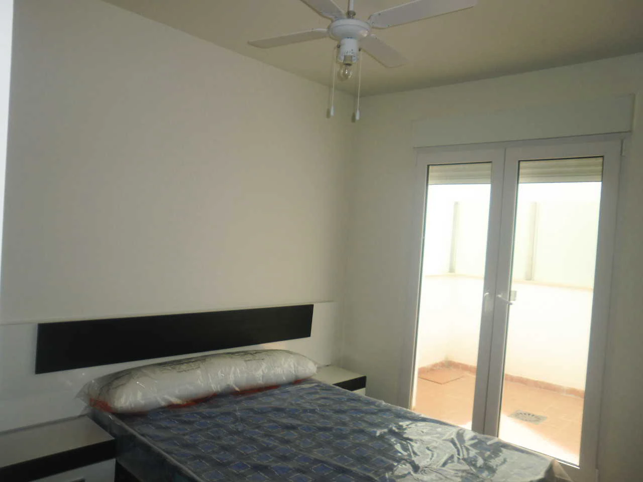 Apartamento muy bien situado en playa de Las Marinas, cerca de la playa y de la ciudad.