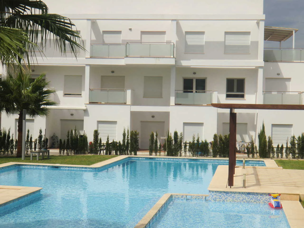 Apartamento muy bien situado en playa de Las Marinas, cerca de la playa y de la ciudad.