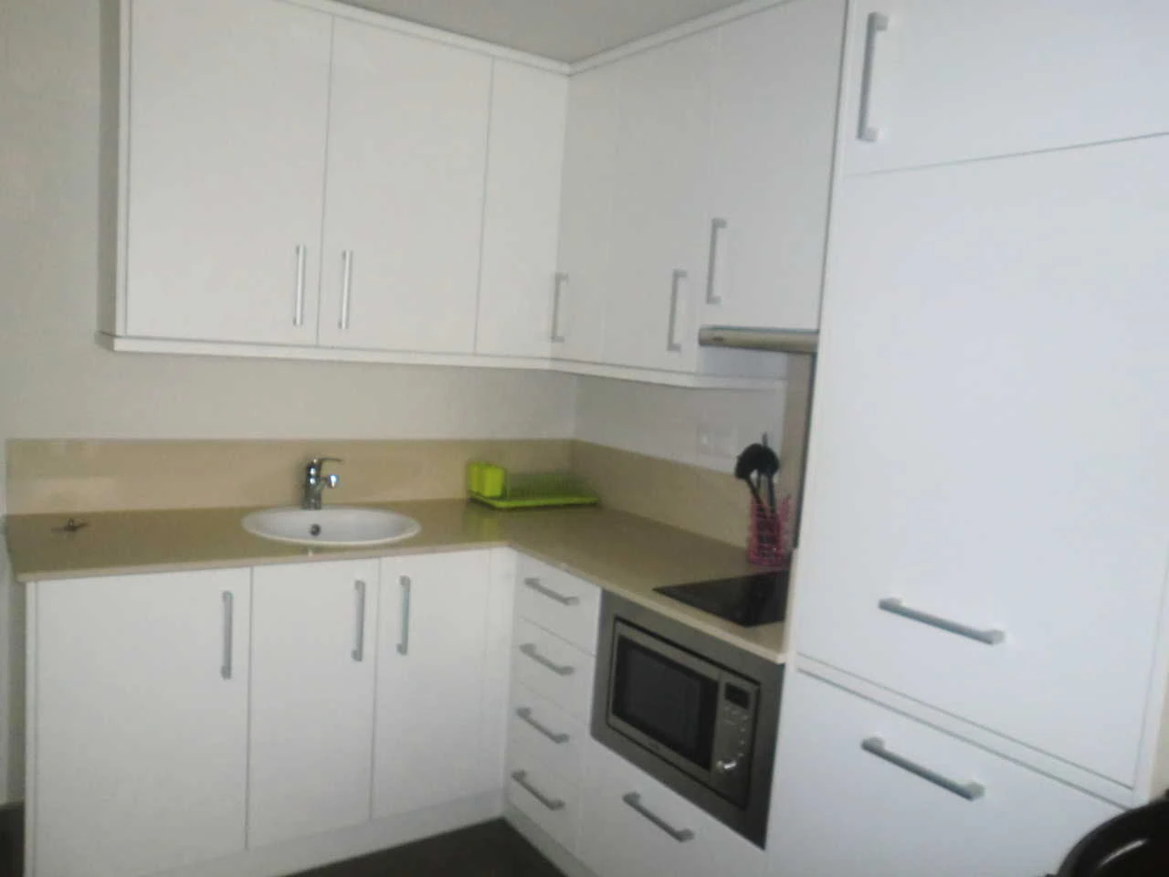 Apartamento muy bien situado en playa de Las Marinas, cerca de la playa y de la ciudad.