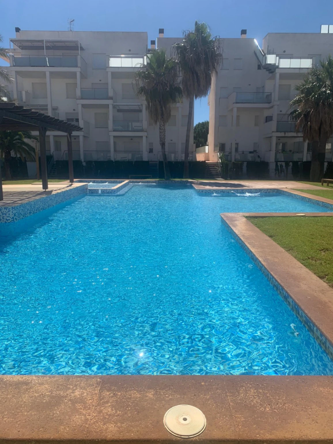 Apartamento muy bien situado en playa de Las Marinas, cerca de la playa y de la ciudad.
