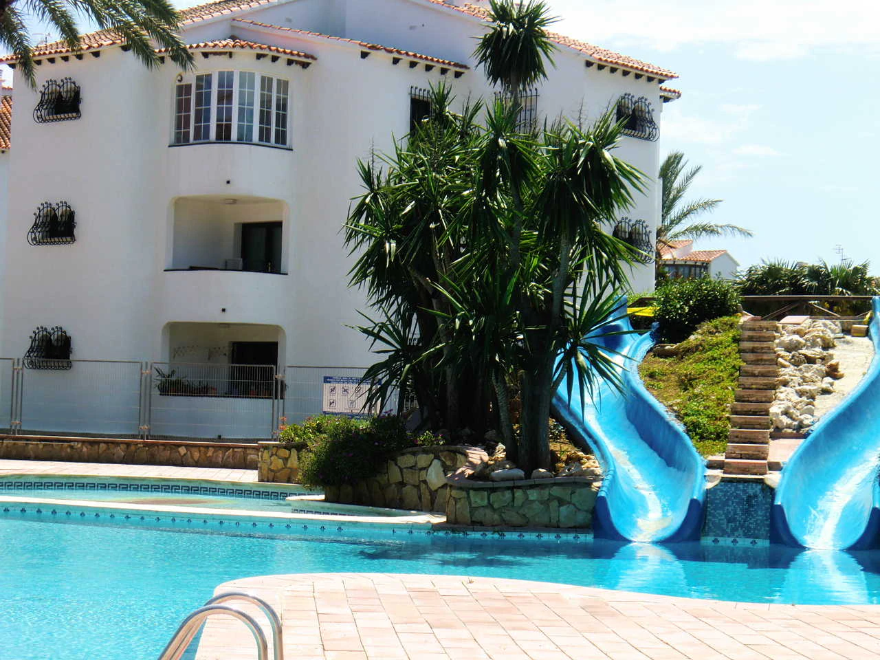 Apartamento en urbanización de playa en Las Marinas de Dénia.