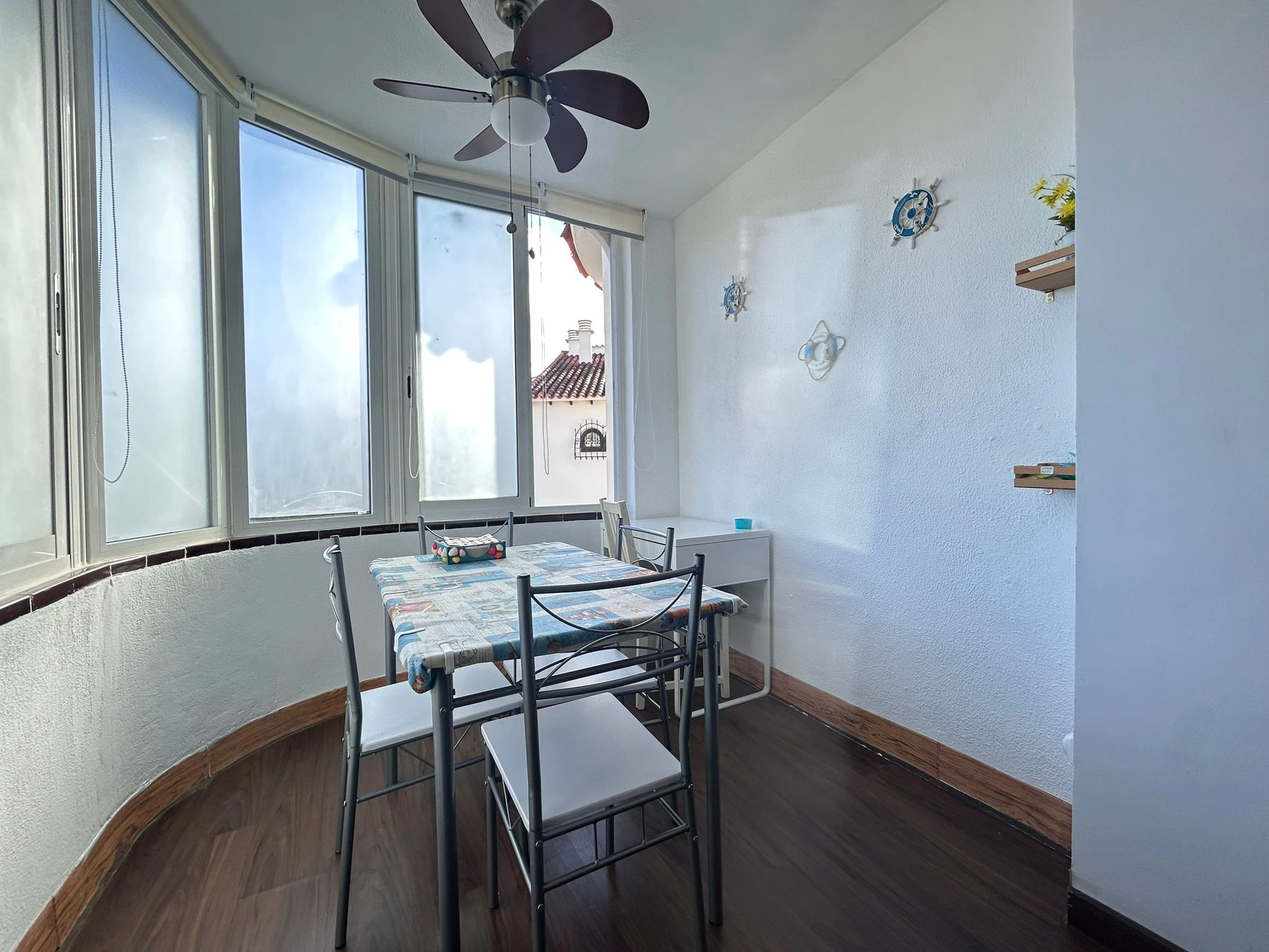 Apartamento en urbanización de playa en Las Marinas de Dénia.