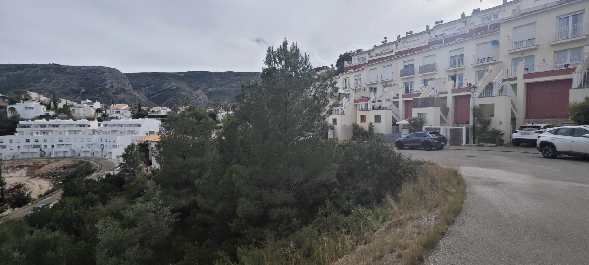 PARCELA URBANIZABLE DE 1.061m2 EN MONTESOLANA "PEDREGUER"
