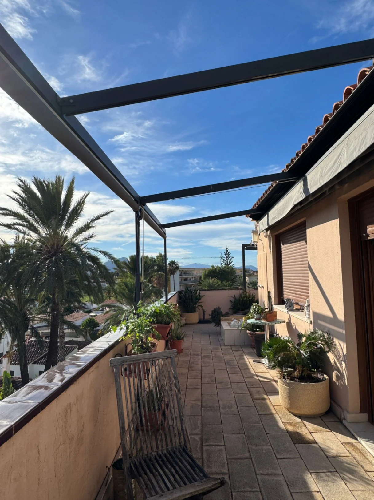 Ático en Denia con 2 dormitorios y piscina comunitaria