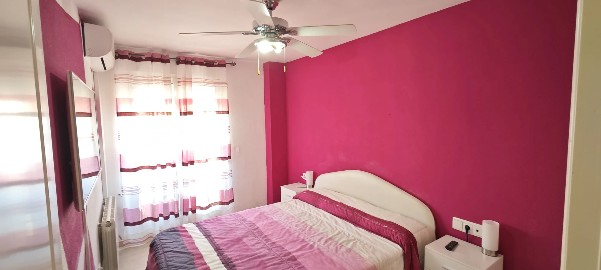 APARTAMENTO EN URBANIZACION A 1.200-metros DE DÉNIA Y  100 de PLAYA