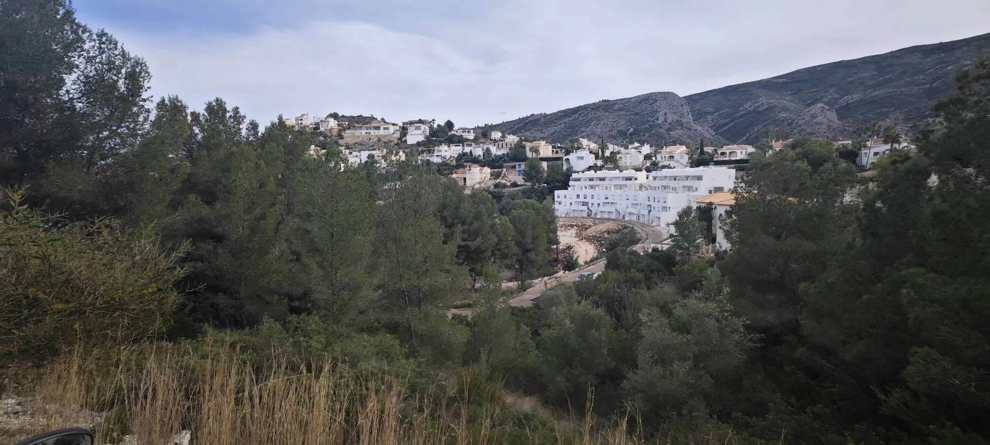 PARCELA URBANIZABLE DE 1.061m2 EN MONTESOLANA "PEDREGUER"