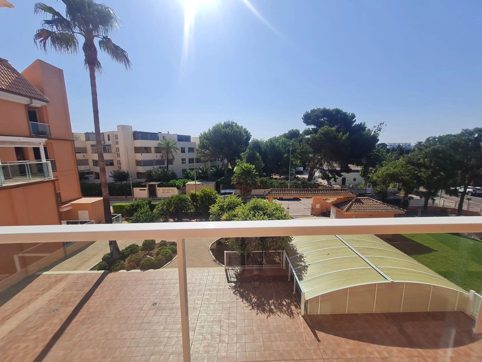 Apartamento en Denia con 3 dormitorios frente al mar