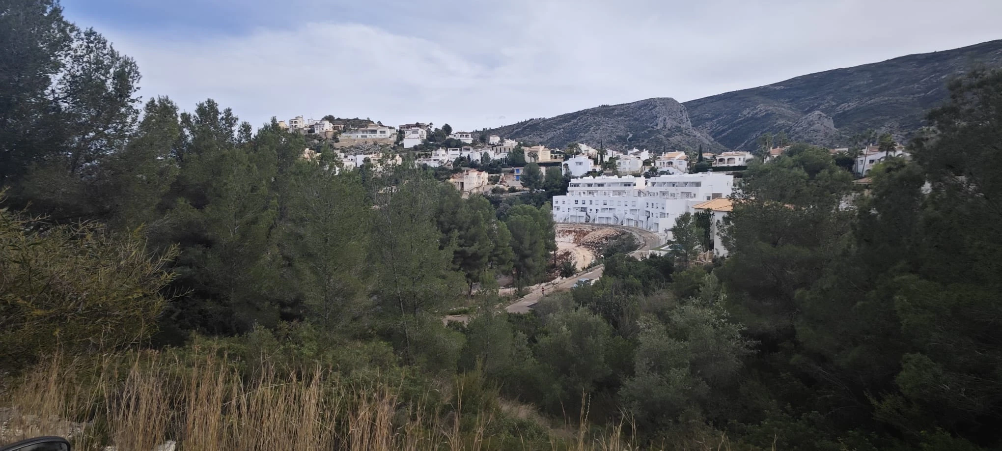 PARCELA URBANIZABLE DE 1.061m2 EN MONTESOLANA "PEDREGUER"