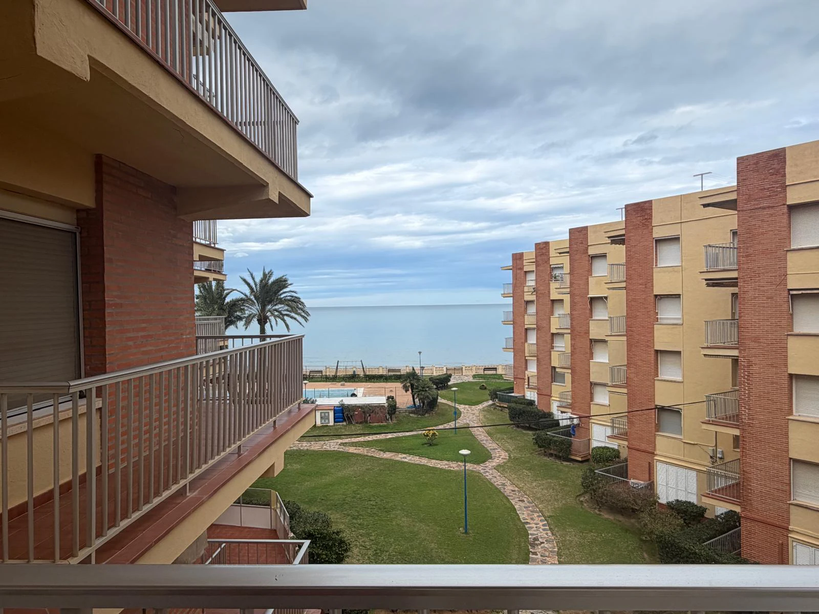 Apartamento en venta de 2 dormitorios con vistas al mar