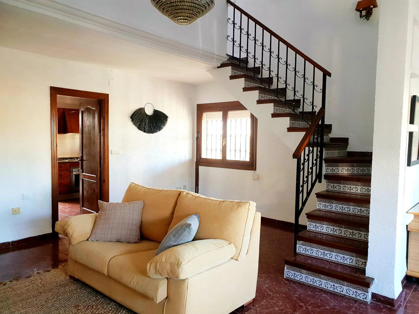 CASA DE CUATRO DORMITORIOS EN DENIA,MONTGO