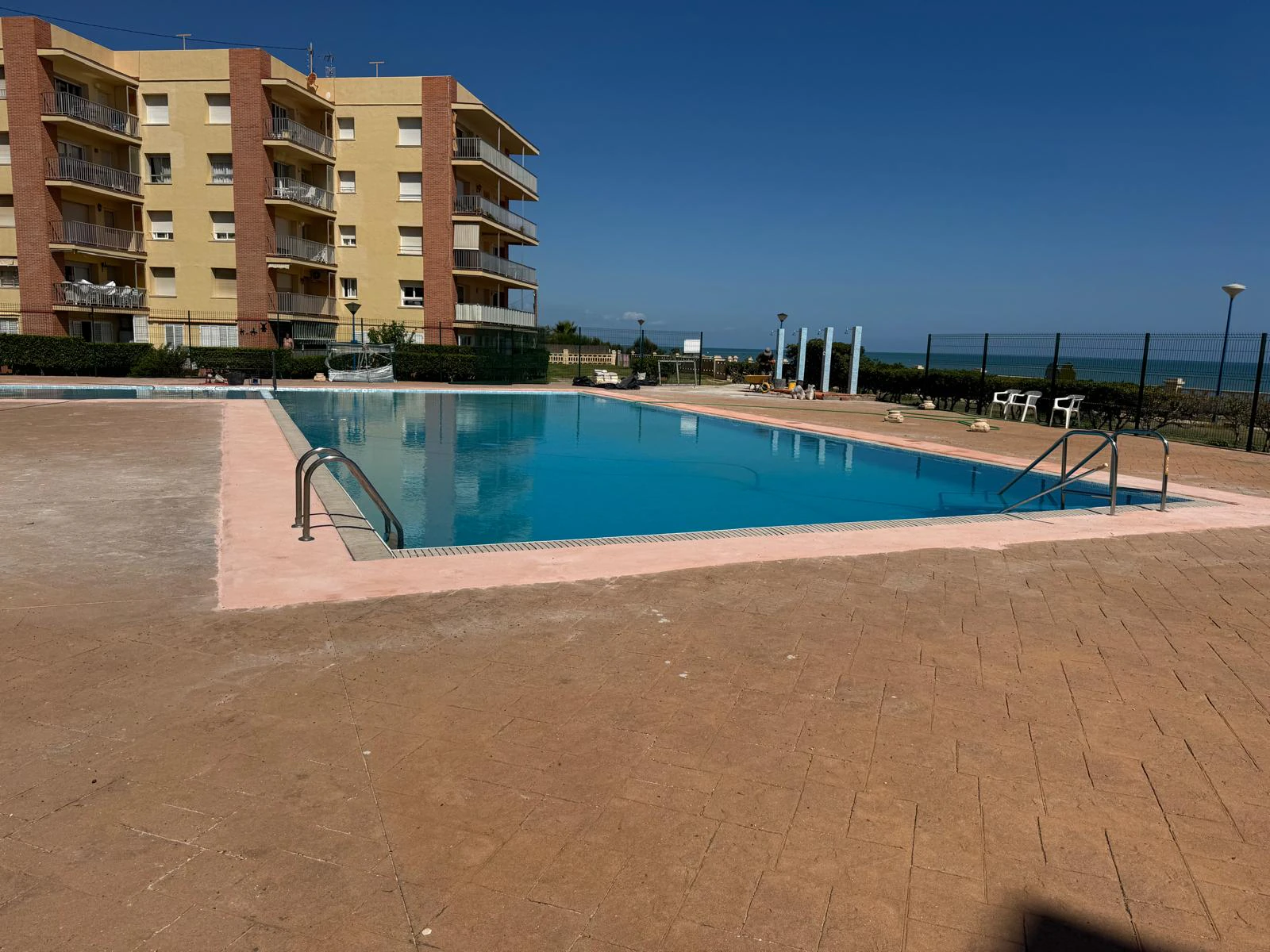 Apartamento en venta de 2 dormitorios con vistas al mar
