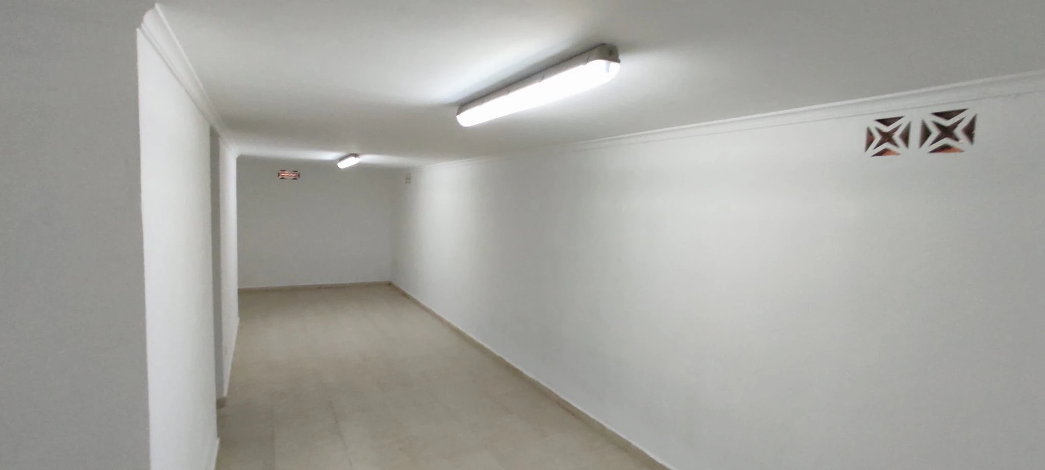 Gran chalet/villa en venta  muy   amplia  con piscina privada  en Denia