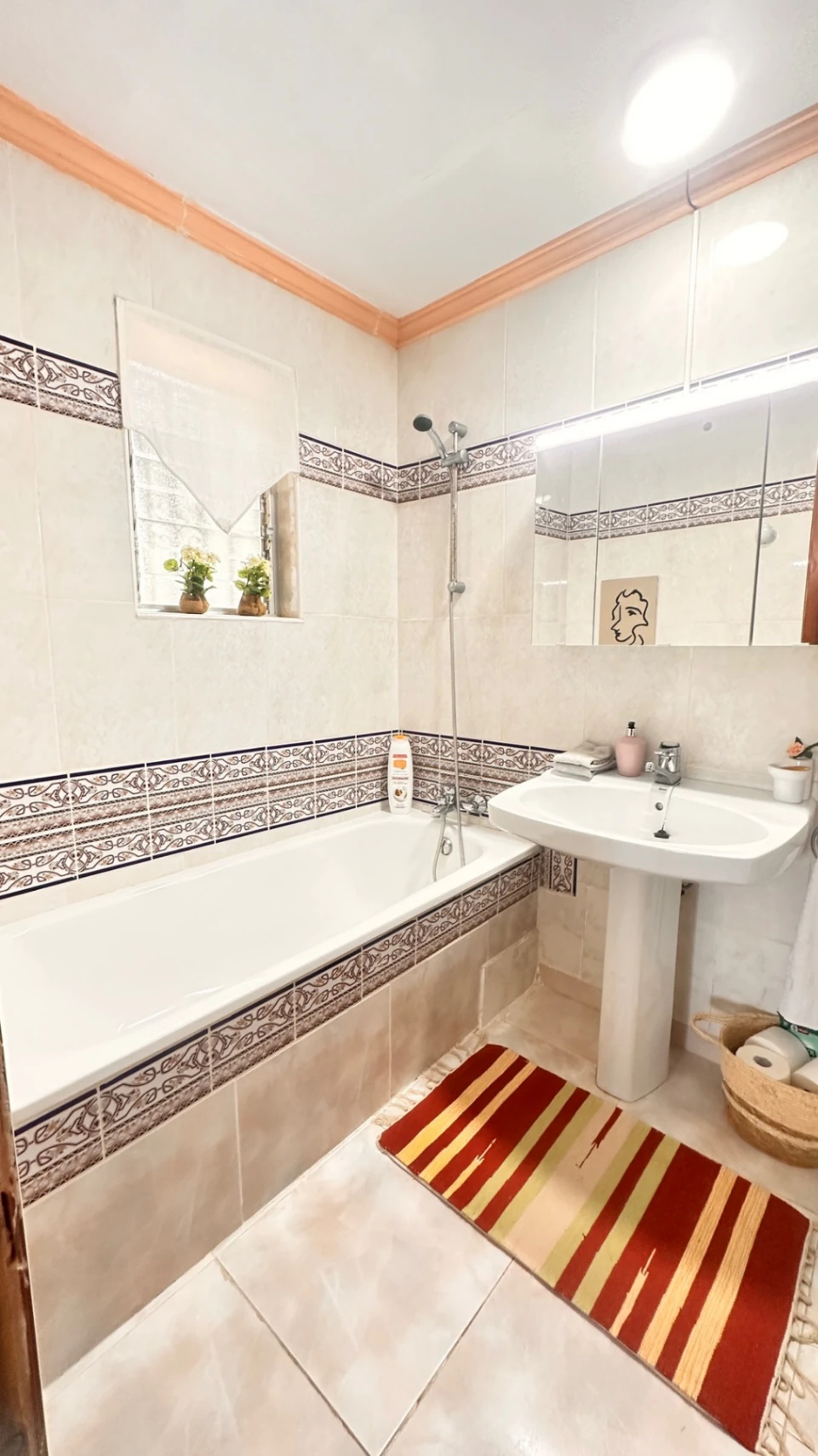 Villa на продажа в Denia, Alicante
