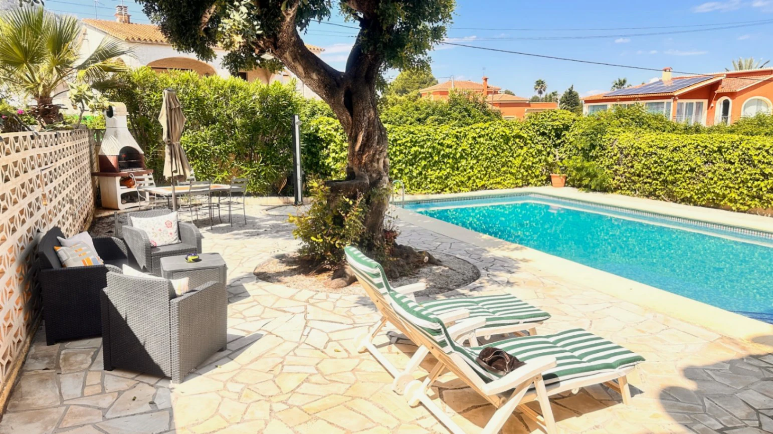Villa на продажа в Denia, Alicante