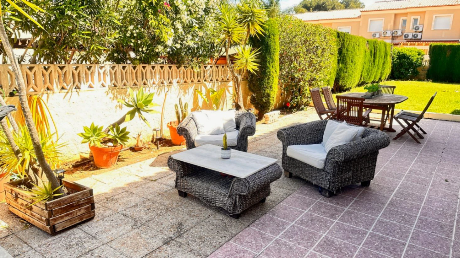 Villa на продажа в Denia, Alicante