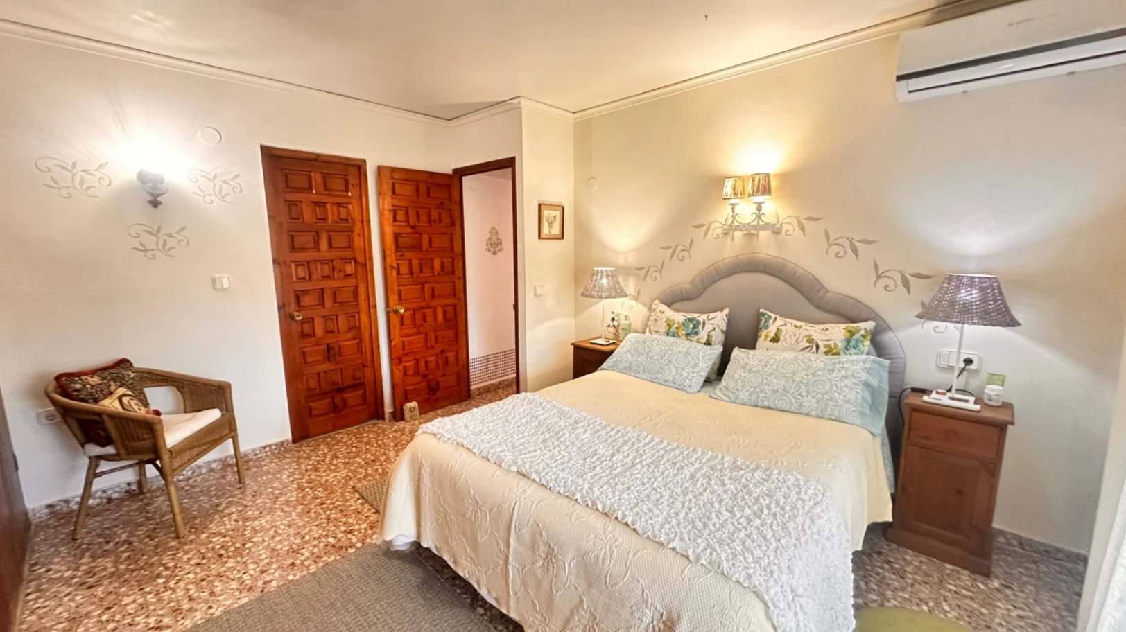 Villa на продажа в Denia, Alicante
