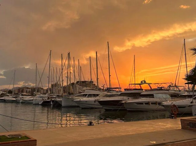 Apartment на продажа в Denia, Alicante