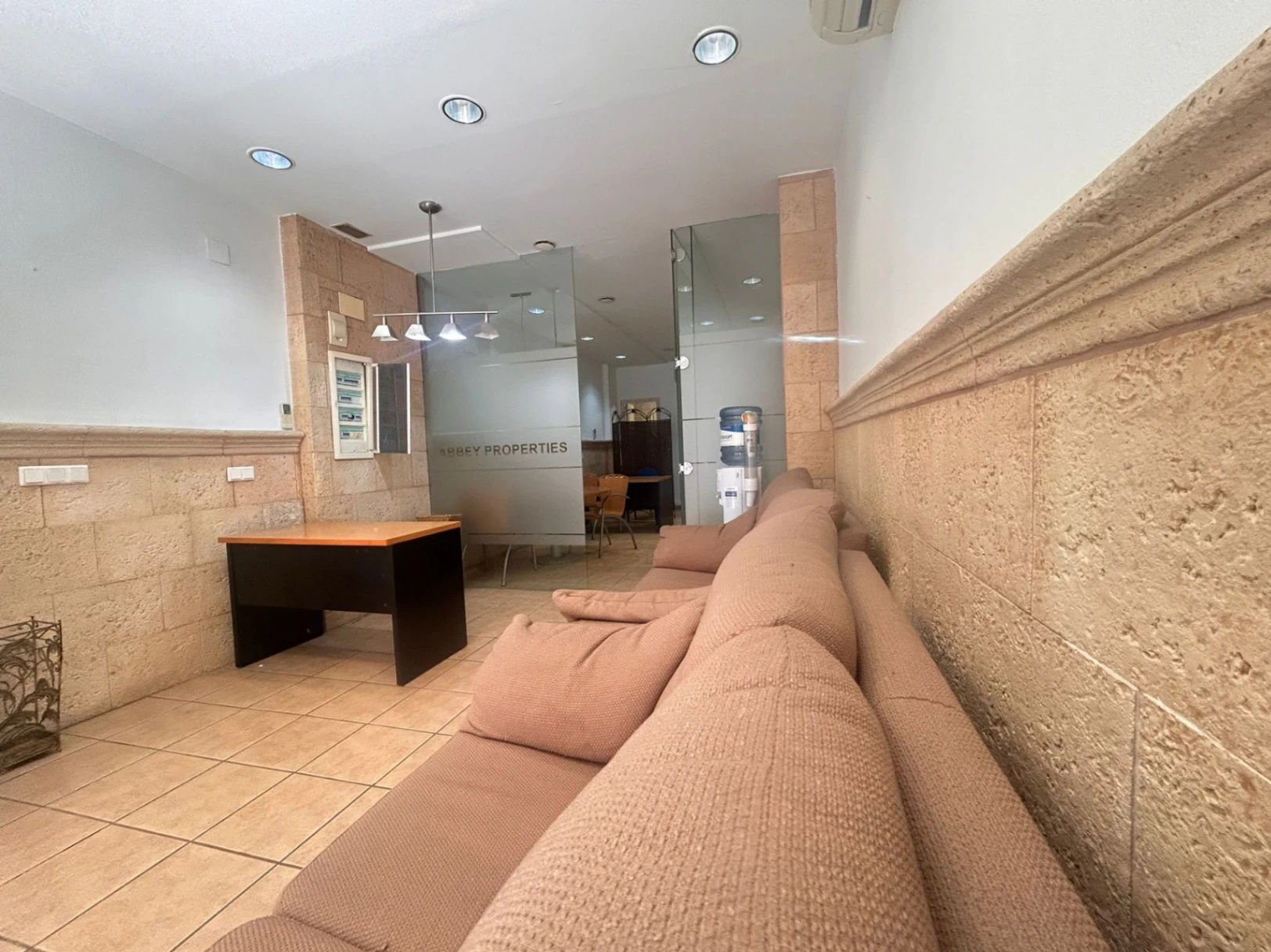 Local comercial a pie de calle en Denia