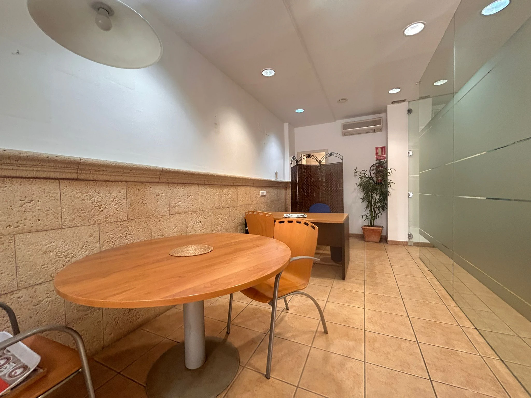 Local comercial a pie de calle en Denia