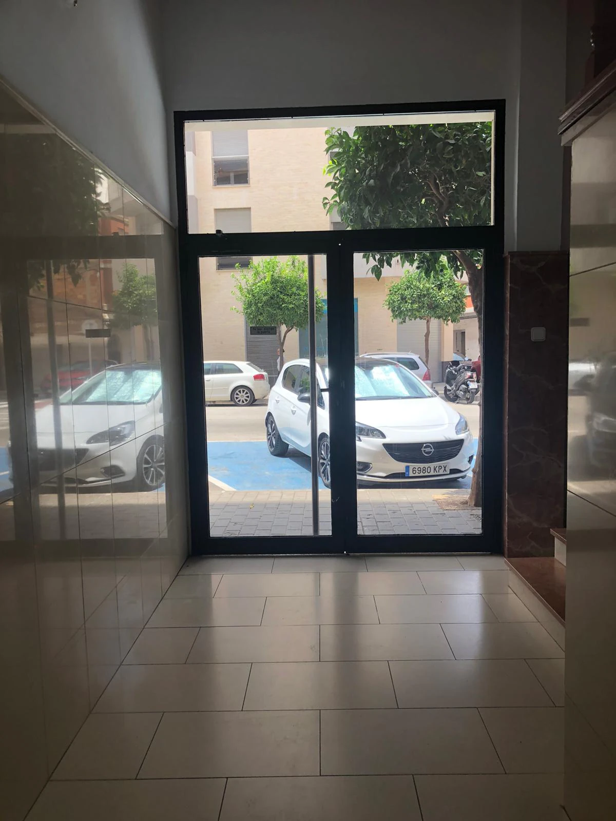 SEHR GERÄUMIGE ZENTRALE WOHNUNG IN DÉNIA