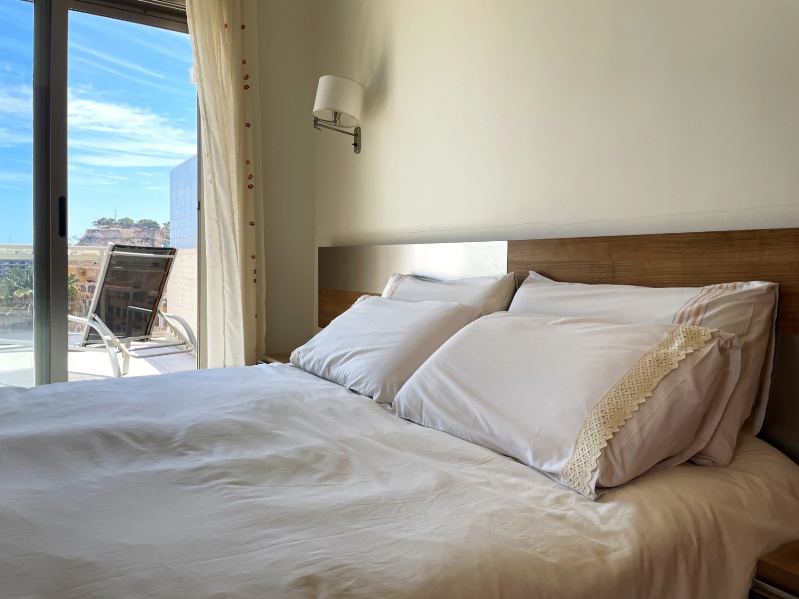 Exclusive duplex penthouse on Km 1 of Las Marinas, Dénia