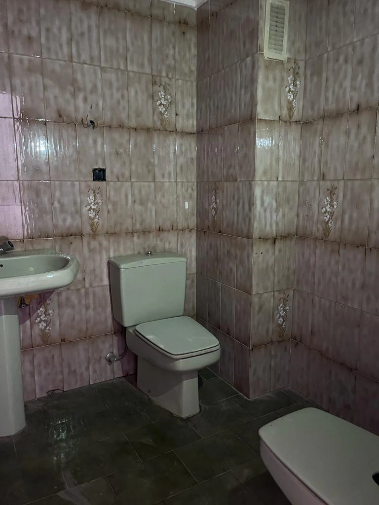 SEHR GERÄUMIGE ZENTRALE WOHNUNG IN DÉNIA