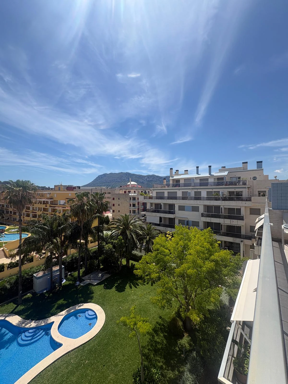 Exclusive duplex penthouse on Km 1 of Las Marinas, Dénia