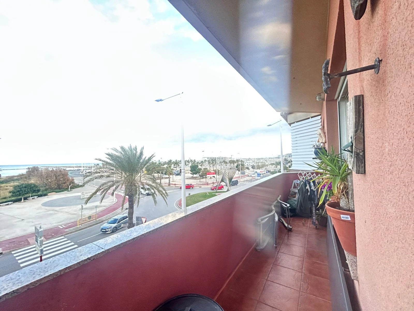 Ático con vistas al mar junto a la playa del Raset y el puerto de Dénia