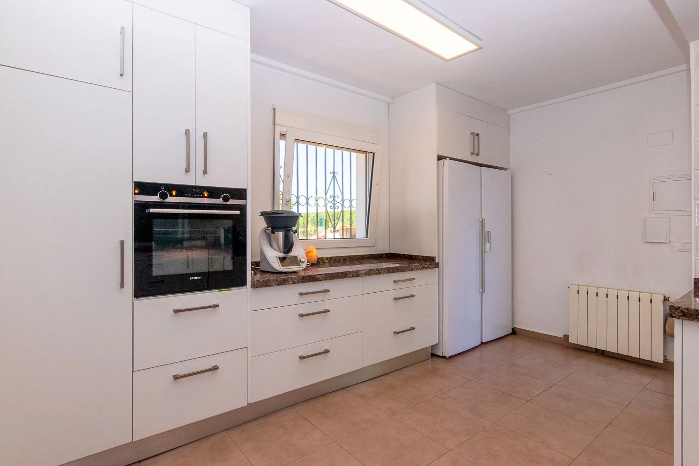 Chalet reformado en zona rústica junto al Hospital de Dénia