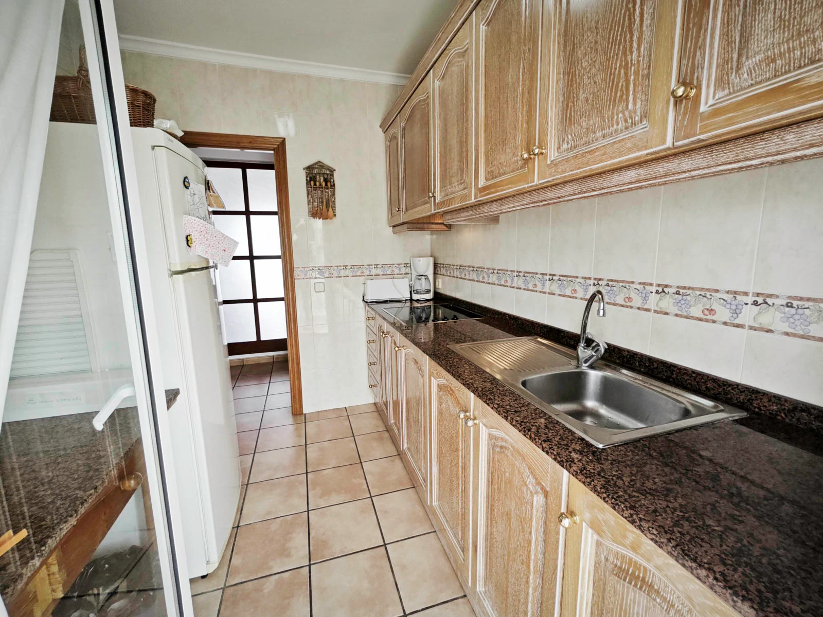 Zweizimmerwohnung mit Meerblick zum Verkauf in der Zone Las Brisas