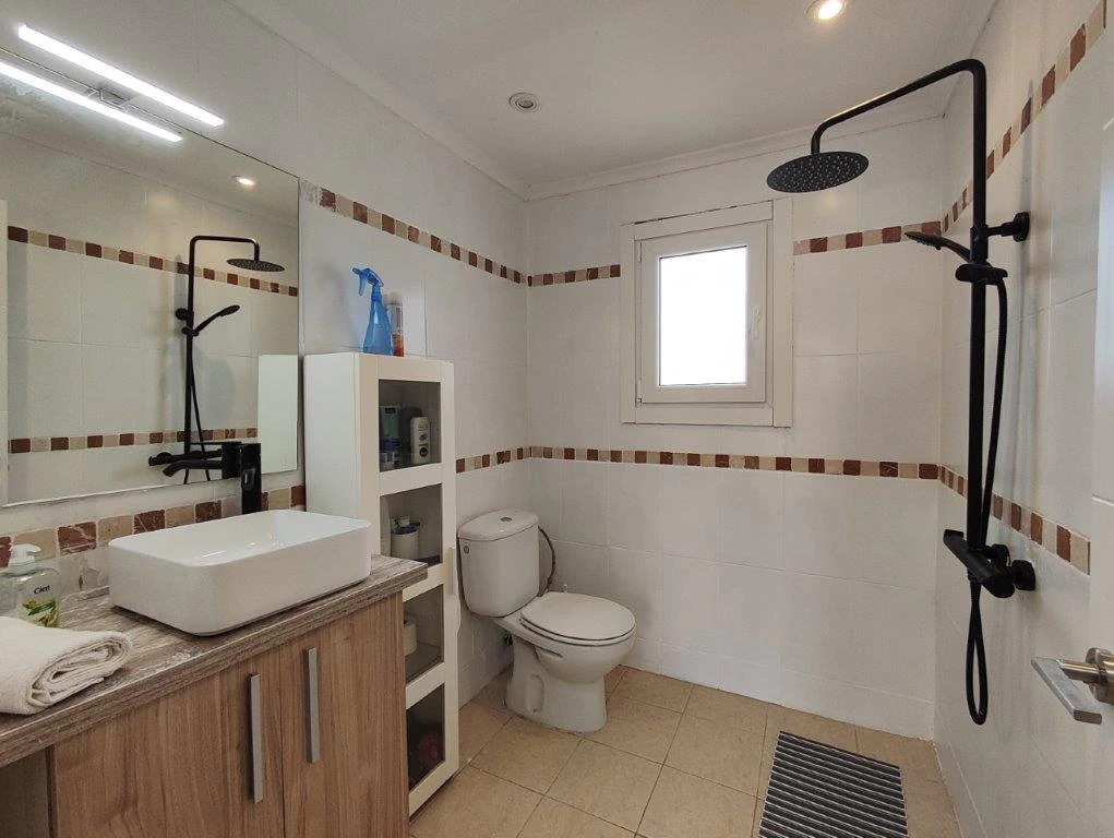 Chalet estilo Bungalow cerca del casco urbano