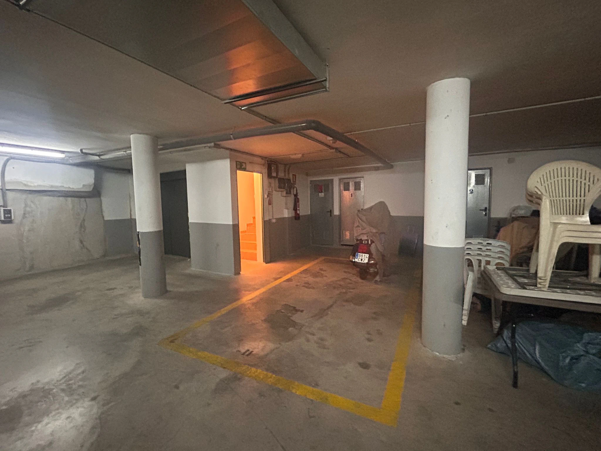 Piso de tres dormitorios con garaje  y trastero en el centro de Ondara.