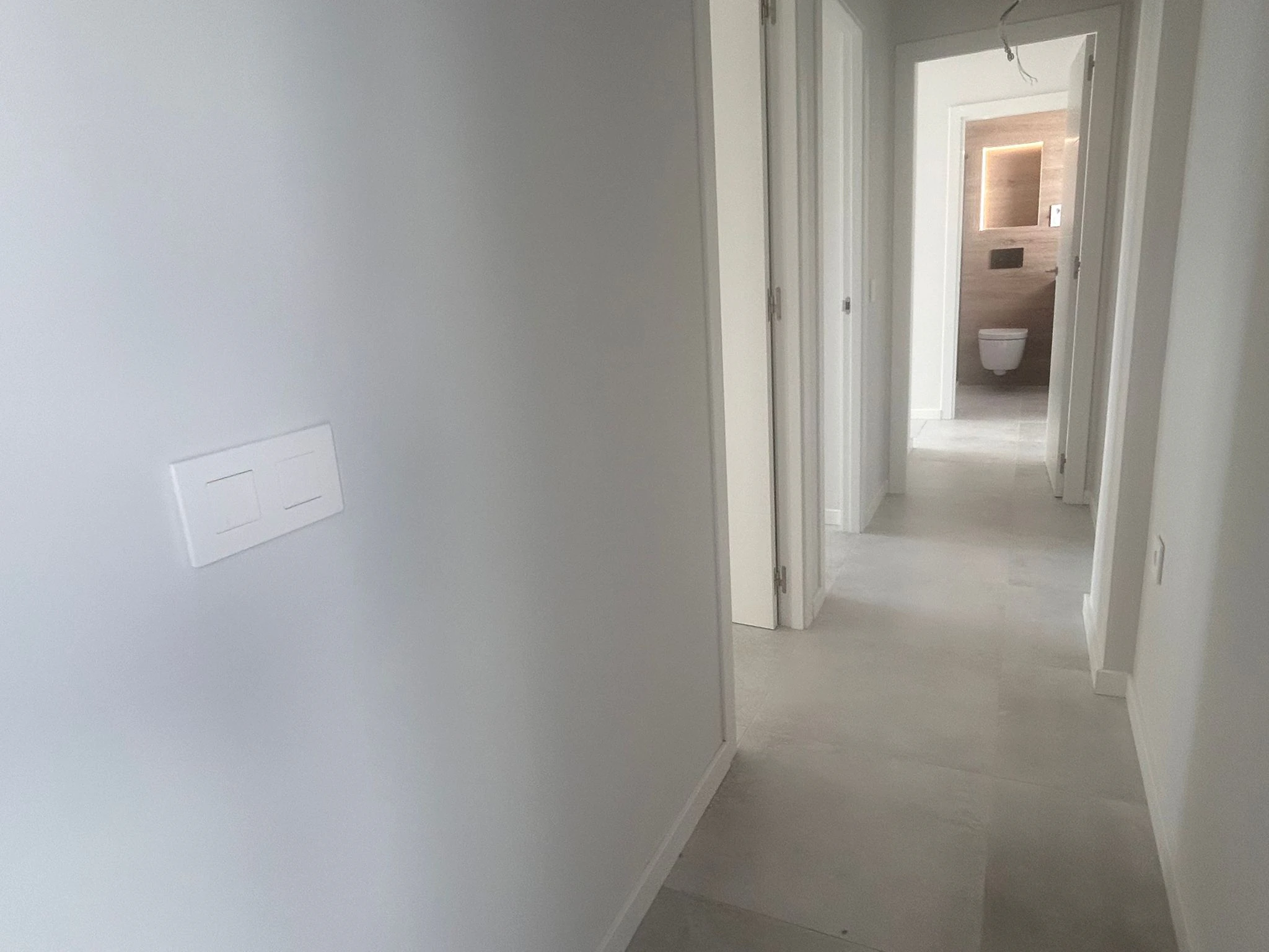 Cuatro viviendas unifamiliares con piscina privada, acabadas y llave en mano.
