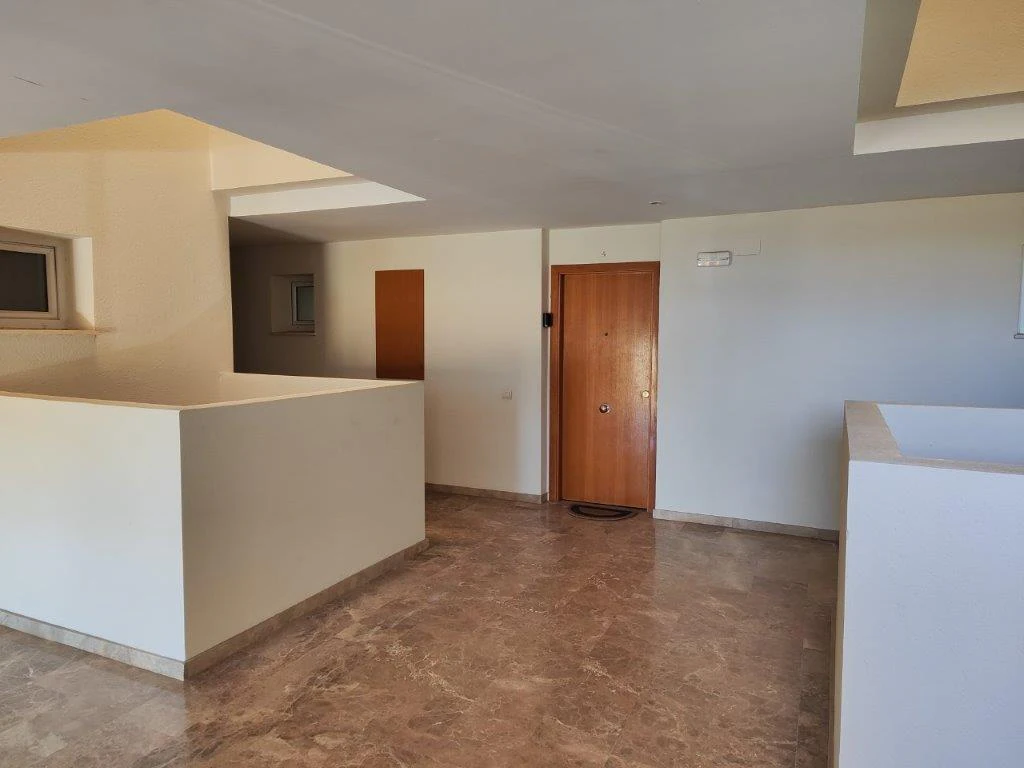 Amplio Apartamento en 1ª planta en 1ª línea de playa