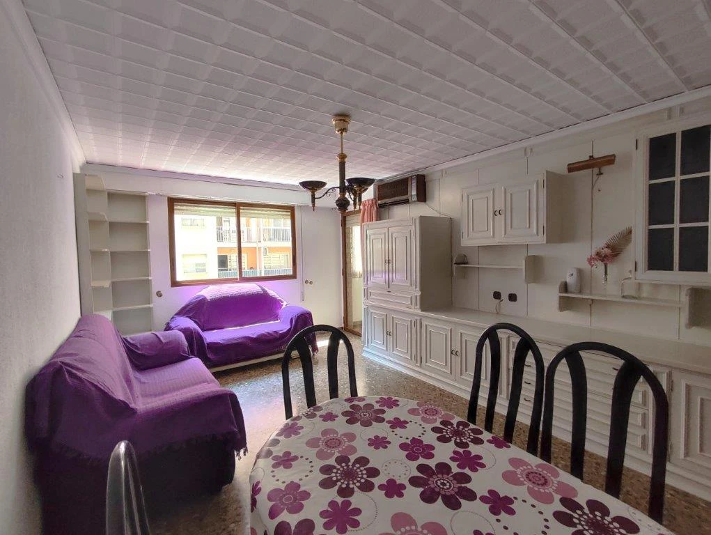 Amplia y céntrica vivienda en Denia