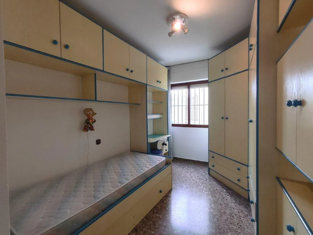 Amplia y céntrica vivienda en Denia