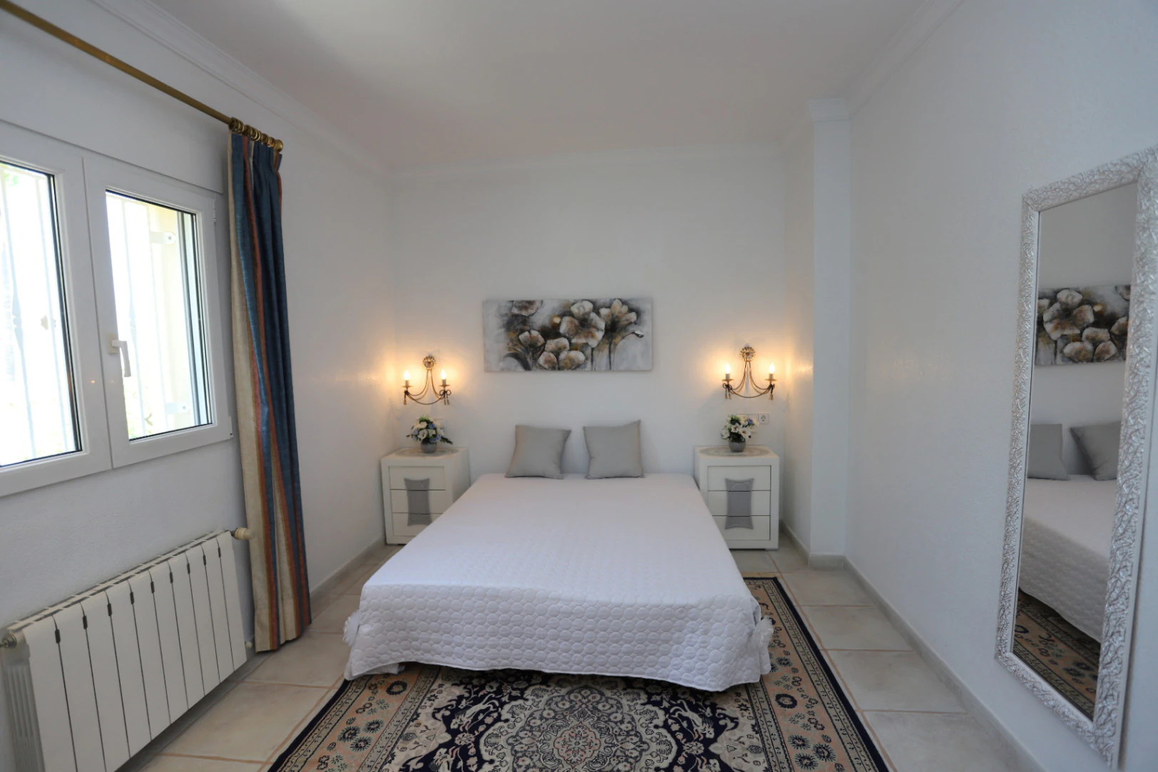 Villa impresionante, vistas al mar, apartamento independiente en Marquesa VI de Denia