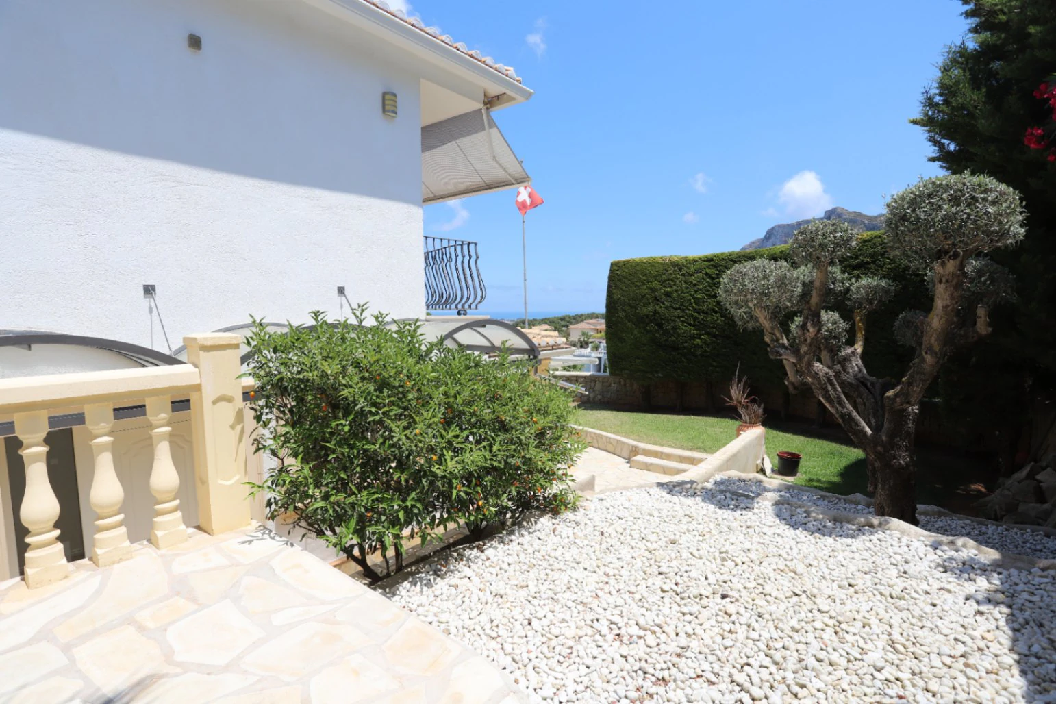 Villa impresionante, vistas al mar, apartamento independiente en Marquesa VI de Denia