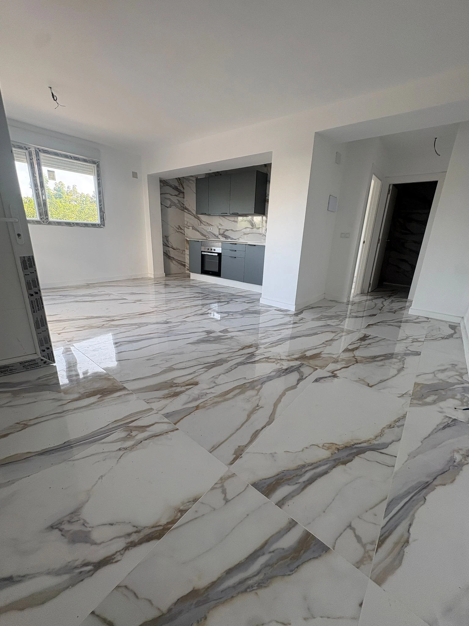 APARTAMENTO PLANTA BAJA REFORMADO