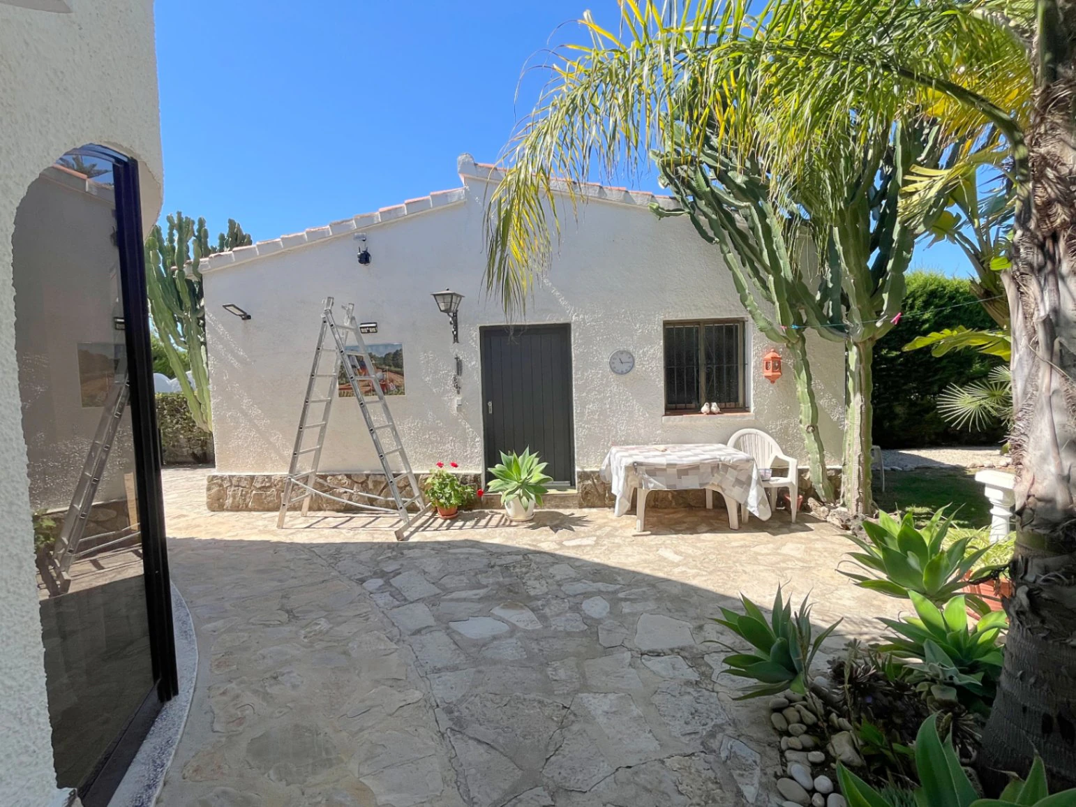 Chalet  de 4 dormitorios y piscina en Els Poblets