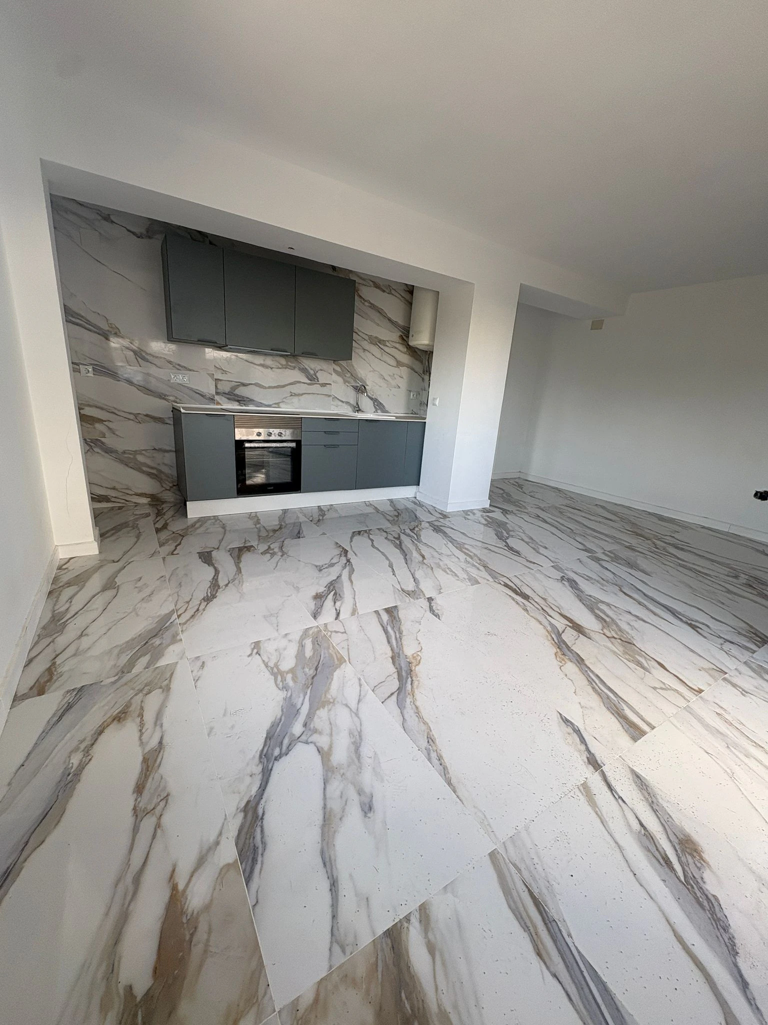 APARTAMENTO PLANTA BAJA REFORMADO