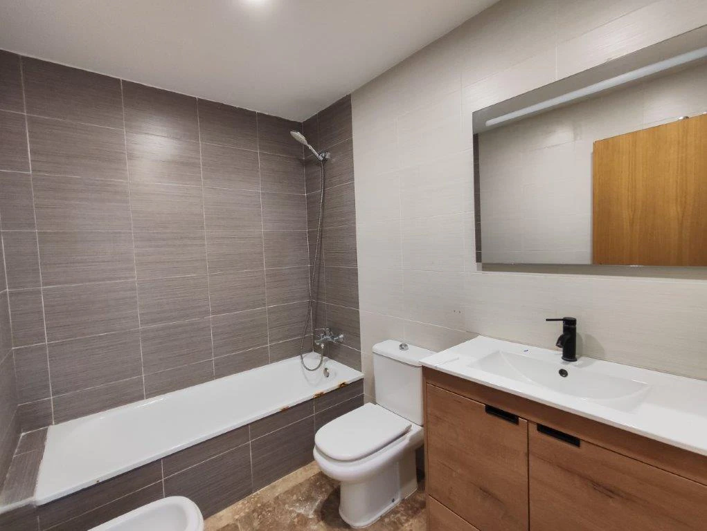 Amplio Apartamento en 1ª planta en 1ª línea de playa