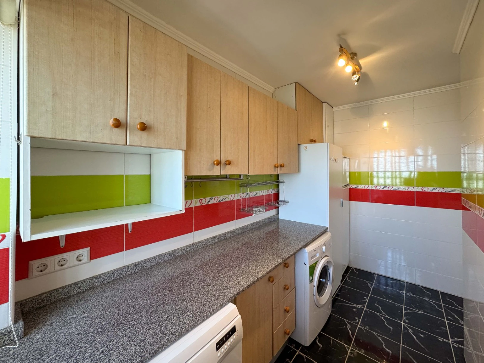 APARTAMENTO FRENTE AL MAR