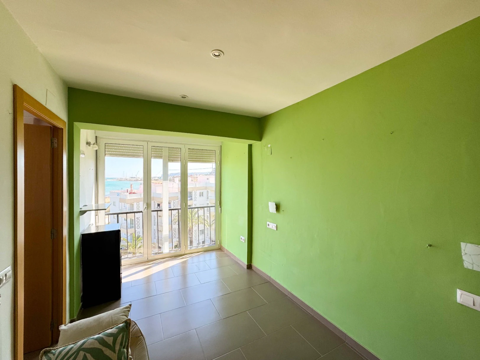 Apartamento frente al mar con vistas panorámicas en Dénia