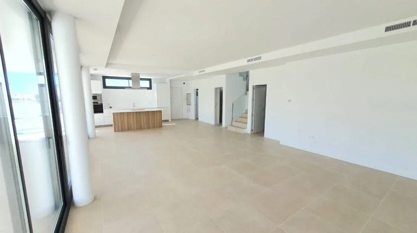 Villa for sale in Manilva