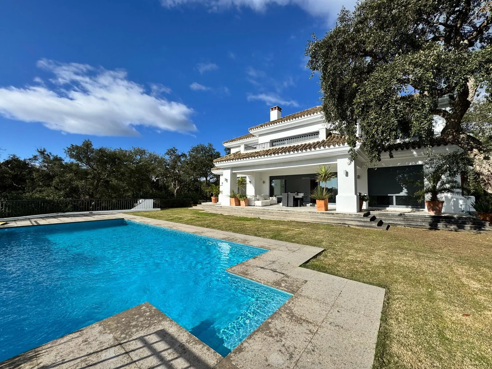 Villa till försäljning i San Roque
