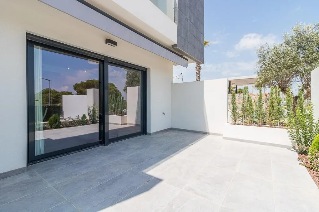 Low-bungalow til salg i Torrevieja