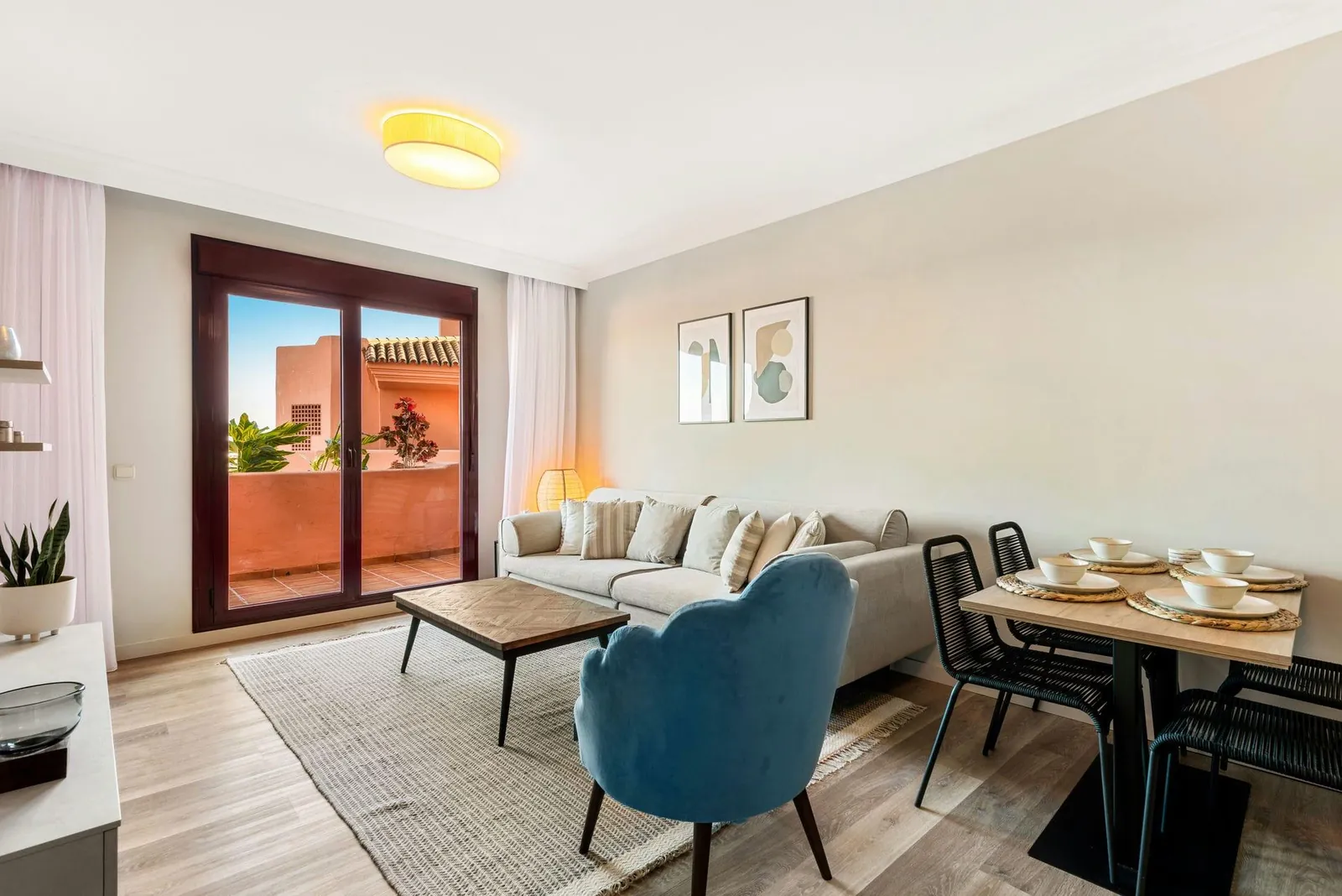 Apartment til salg i Benahavís