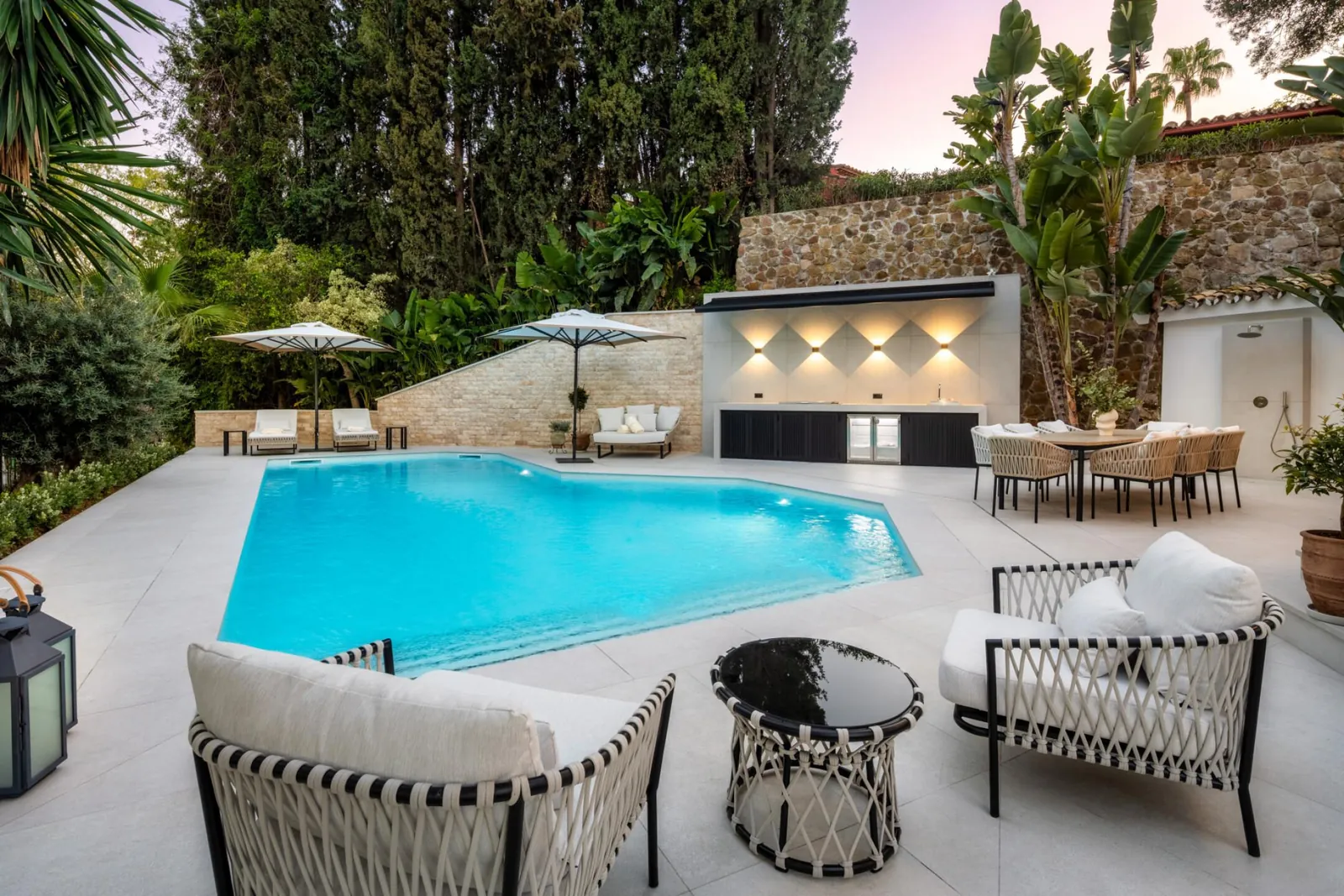Villa на продажа в Benahavís